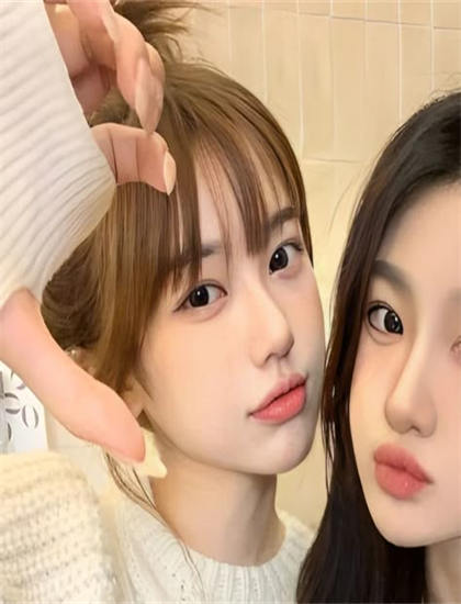 引人入胜的《追光的日子》有什么特别之处？独特看点与特色解析